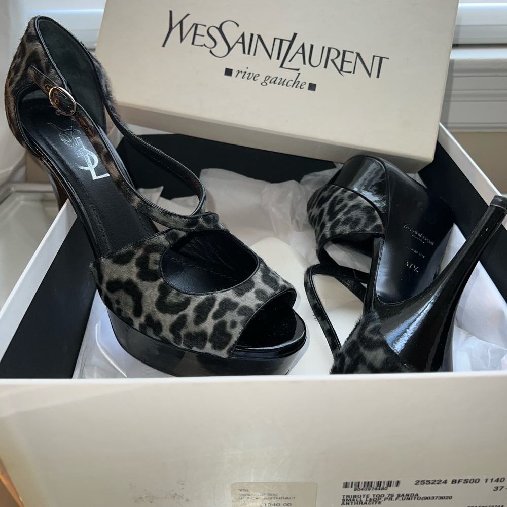 Yves, Saint Laurent, leopard tribute pumps